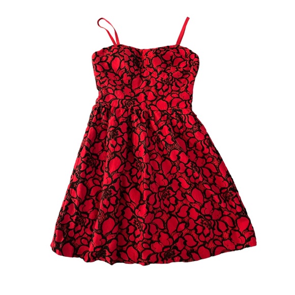♥️Lily Rose Mini Floral dress - Size Small♥️ - Picture 1 of 6